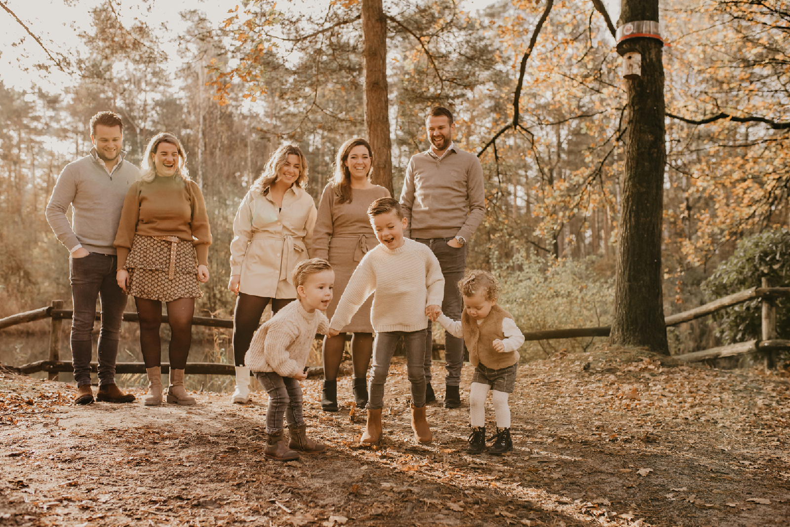 familie fotoshoot Twente met kinderen buiten